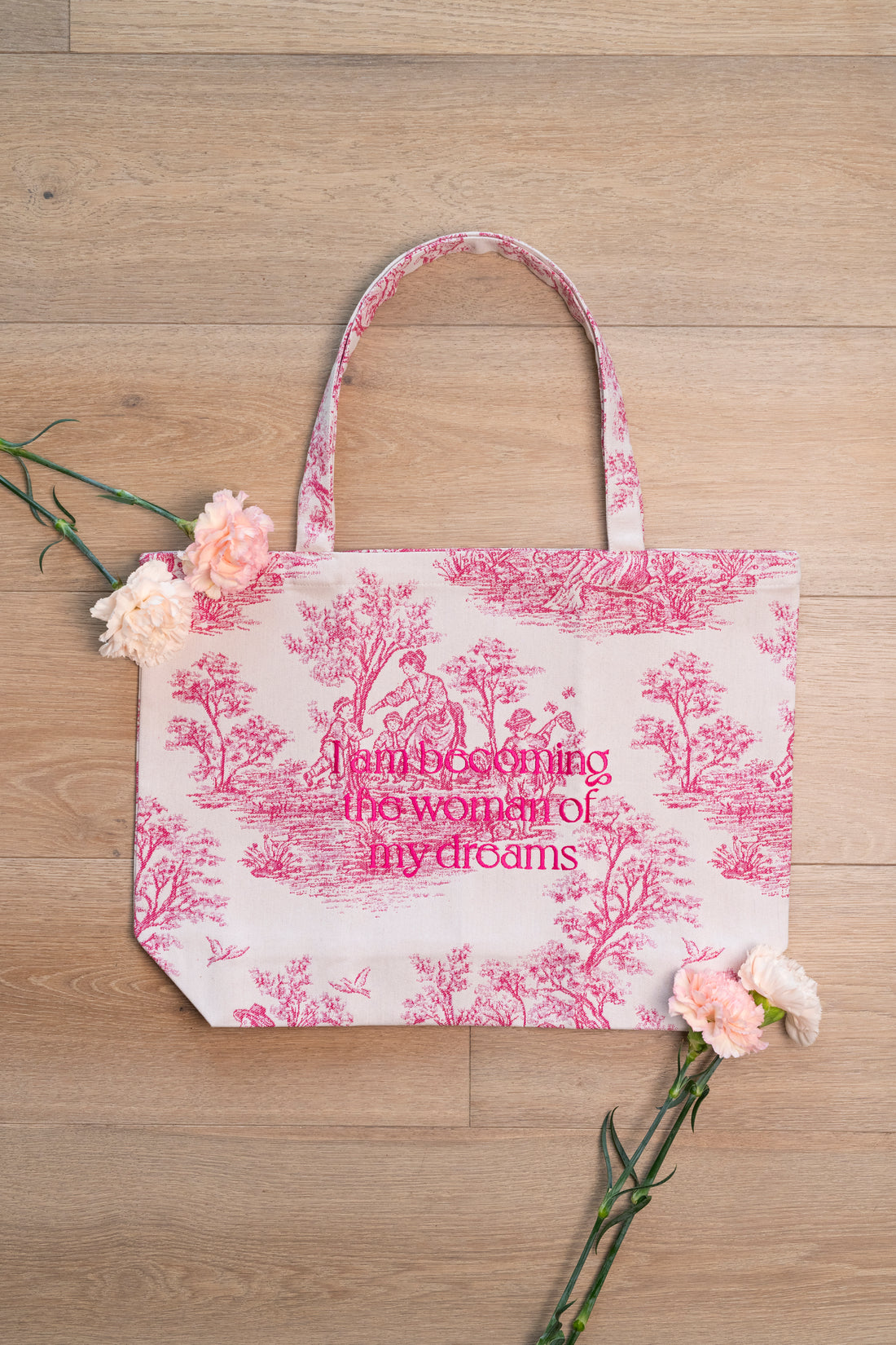 Zafu Bag rosa in toile de Jouy ricamata a mano, borsa artigianale per la guarigione interiore e per trasportare il tuo zafu 